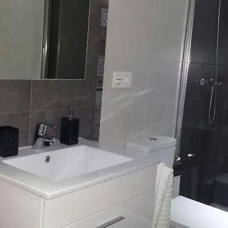 Apartamento Playa Catedrales 1 *