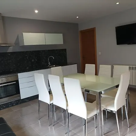 Apartamento Playa Catedrales 1 *